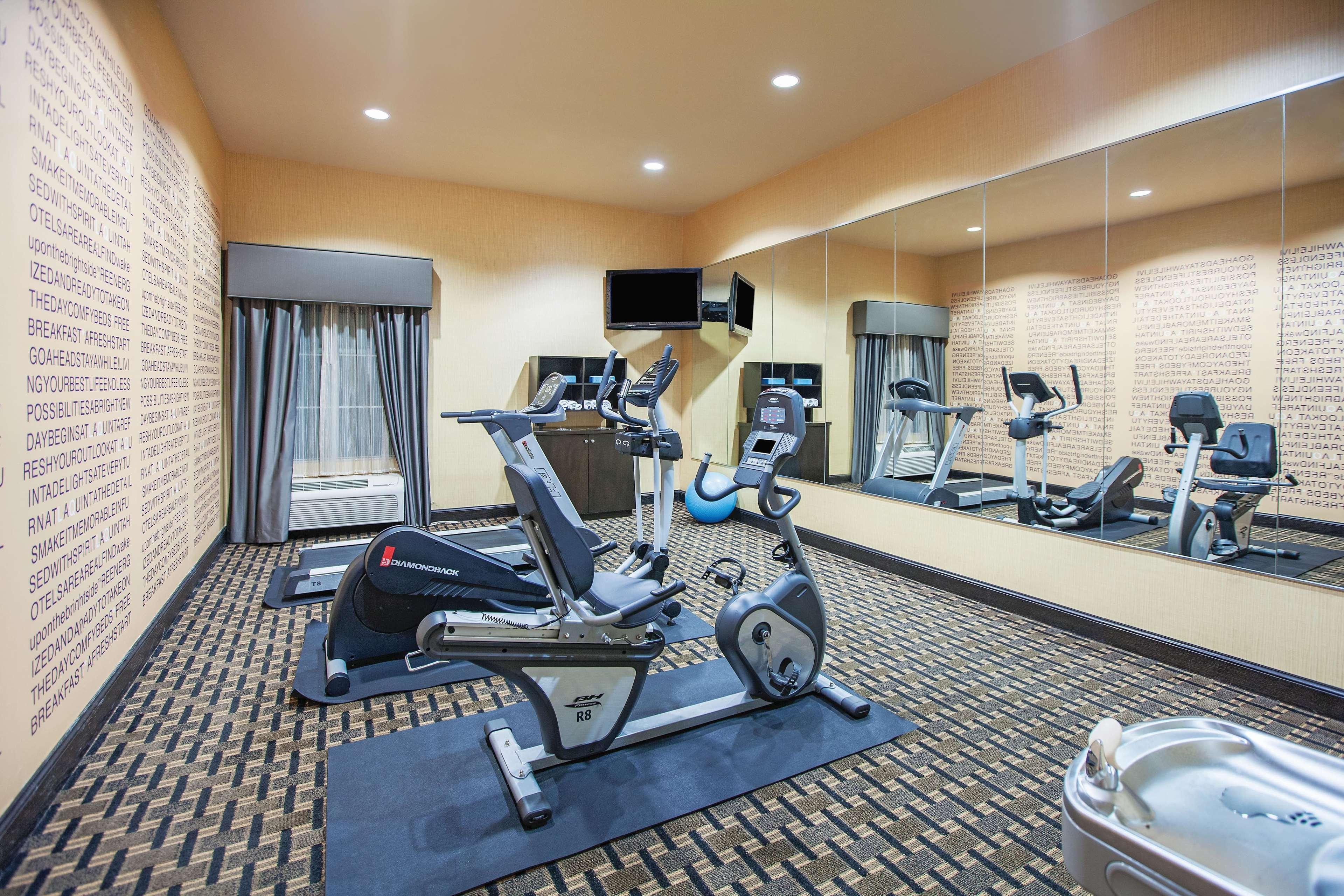 La Quinta By Wyndham Jacksonville, Texas Exterior foto